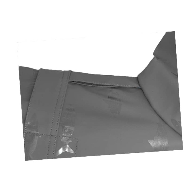 Chubasquero para perro con arnés